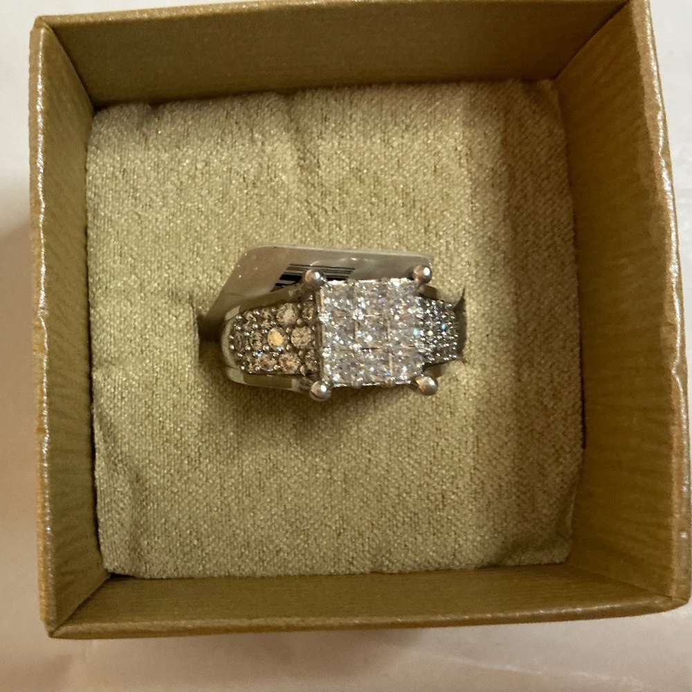 Faux Diamond  ring princess cut with cluster and pave setting size 10